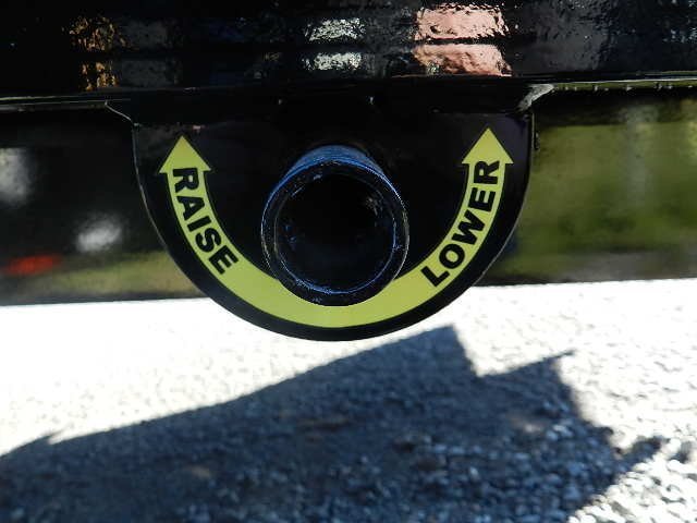 BWise 8 x 24 Deckover Equipment Trailer – Pop Up Beavertail image 3