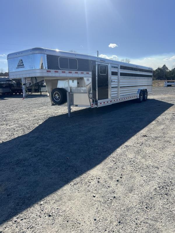 2025 Elite Trailers 8’x28′ Show Cattle Stock Combo Trailer image 0