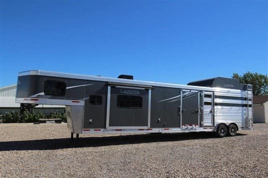 2022 Lakota Charger Livestock Edition image 0