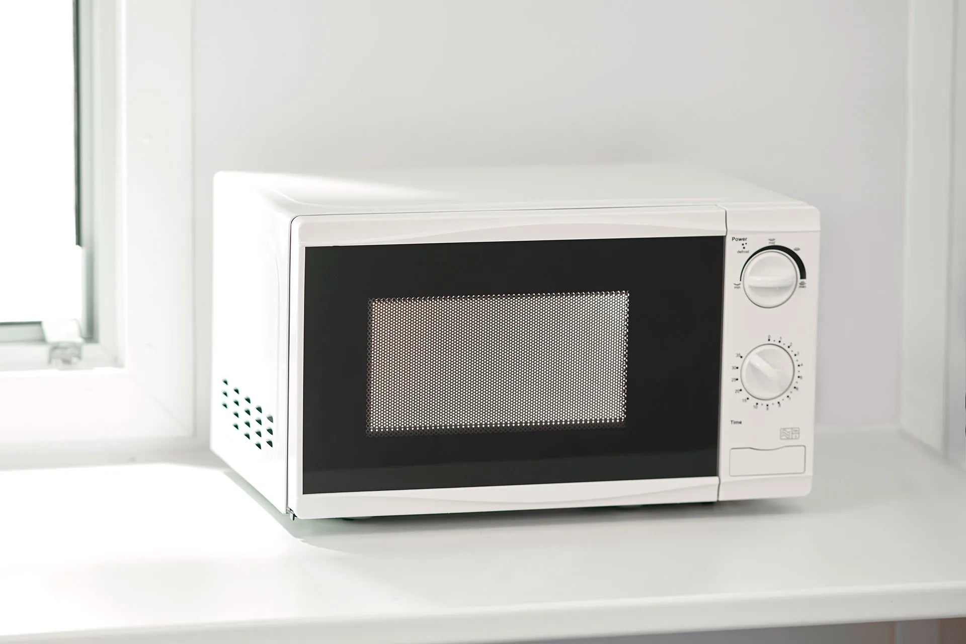 Site Cabin Microwave image 0