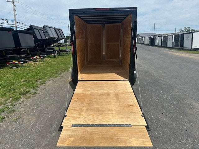 Homesteader 6 x 12 V-Nose Enclosed Cargo Trailer – Black Trim image 1