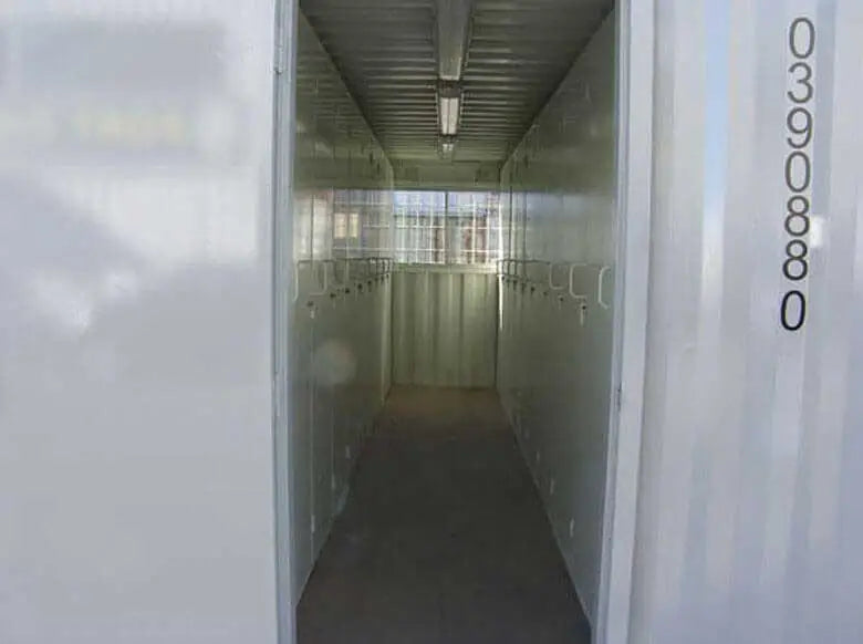 Change Rooms image 2